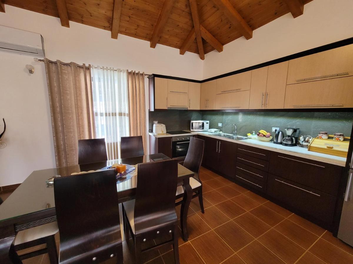 Villa Jiota Ksamil Exteriér fotografie